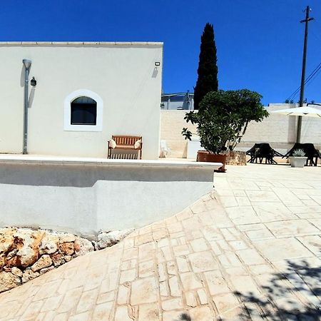 I Due Carrubi Villa Ostuni Exterior foto