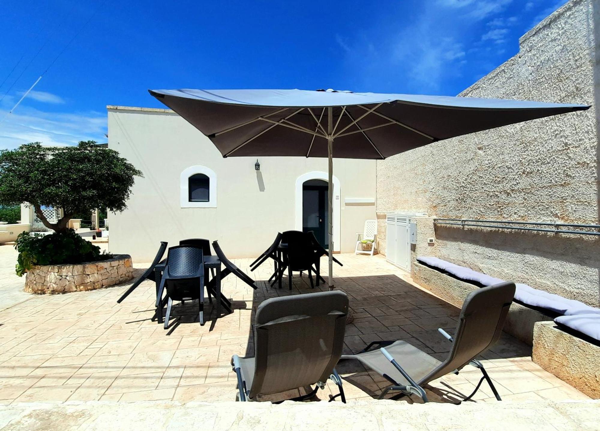 I Due Carrubi Villa Ostuni Exterior foto